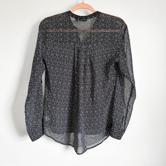 A.N.A A New Approach Navy Blue Speckle Print Poplin Blouse Top sz Small - Picture 3 of 5